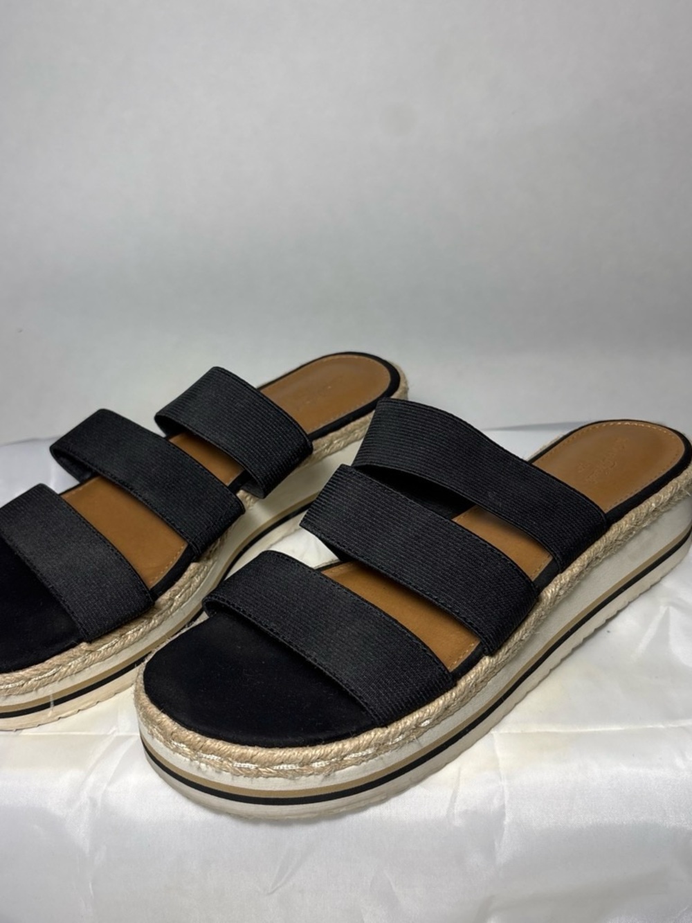 Universal Thread Black Triple-Strap Espadrille Slide Sandals - Women's